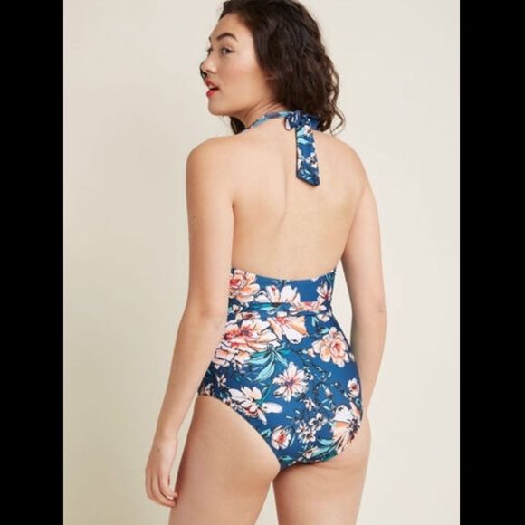 ModCloth Here Comes Ruffle Floral Swimsuit - Picture 3 of 8